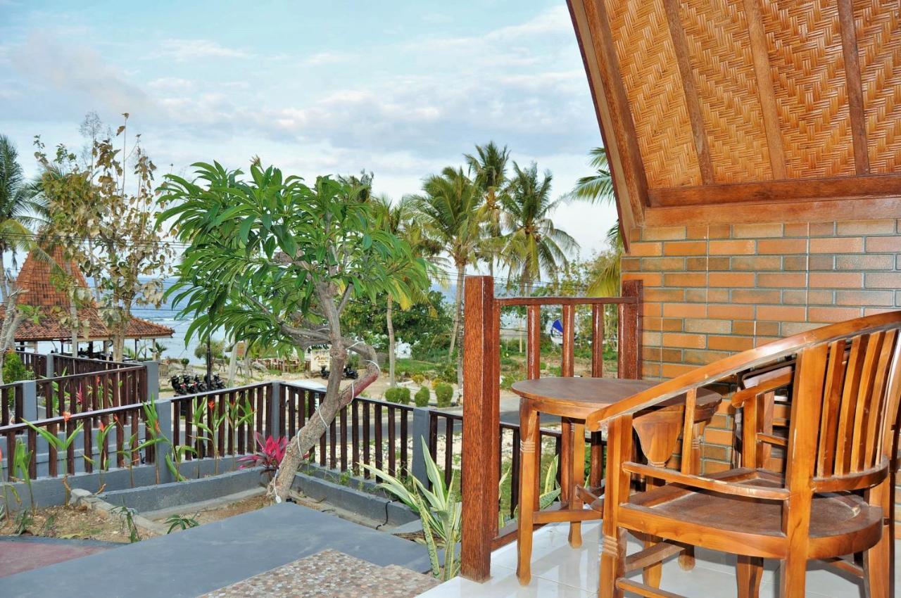 Surya Chandra Beach Bungalow Batununggul Buitenkant foto