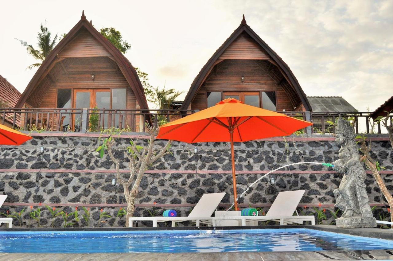 Surya Chandra Beach Bungalow Batununggul Buitenkant foto
