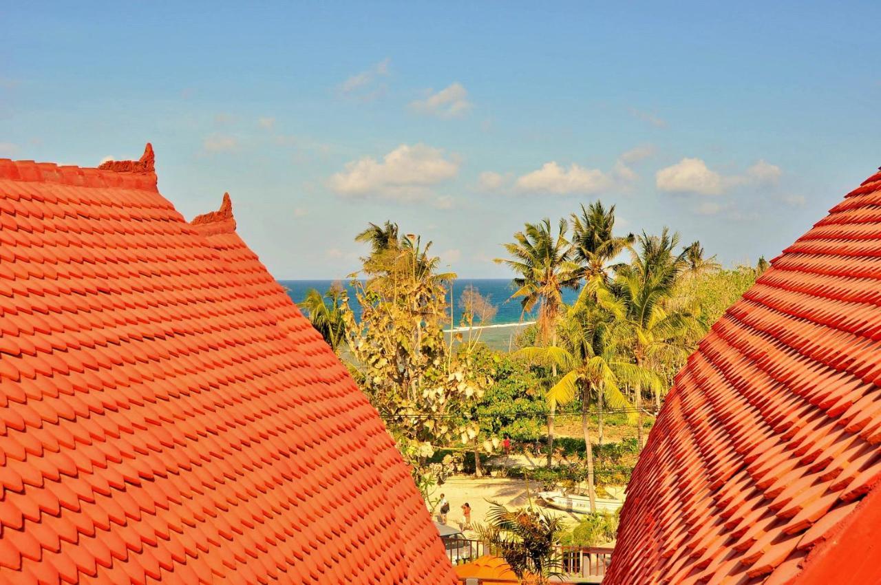 Surya Chandra Beach Bungalow Batununggul Buitenkant foto