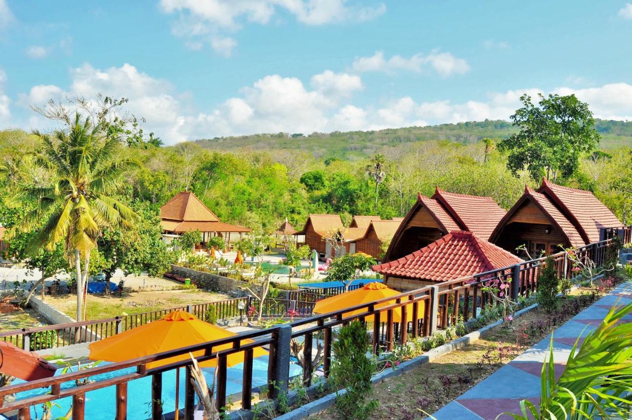 Surya Chandra Beach Bungalow Batununggul Buitenkant foto