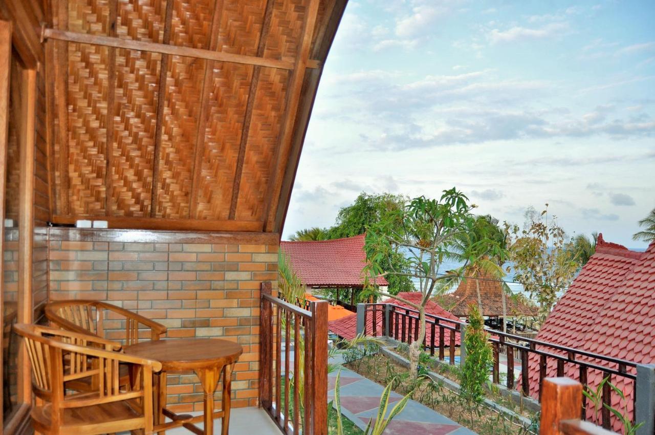 Surya Chandra Beach Bungalow Batununggul Buitenkant foto