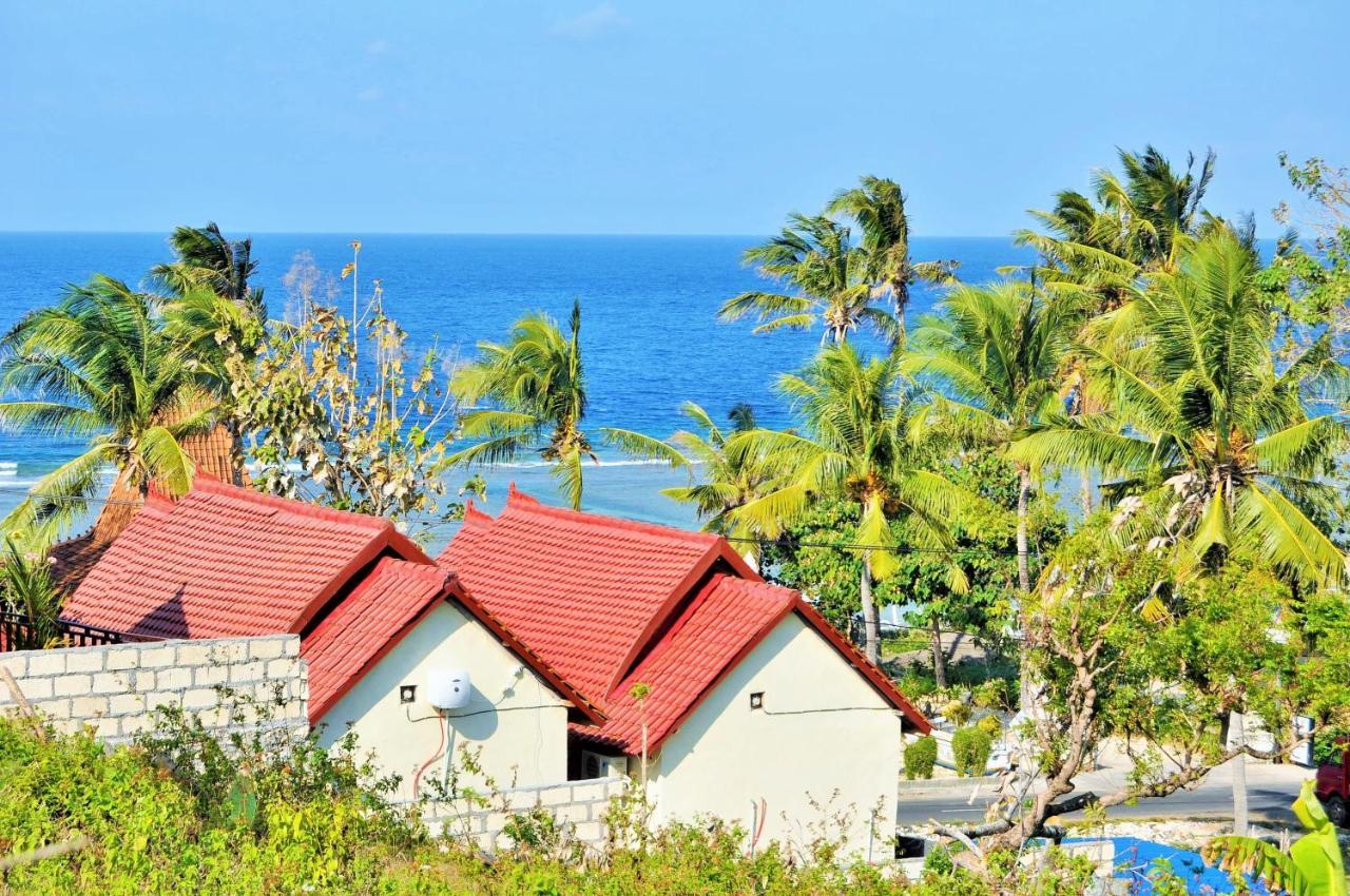 Surya Chandra Beach Bungalow Batununggul Buitenkant foto