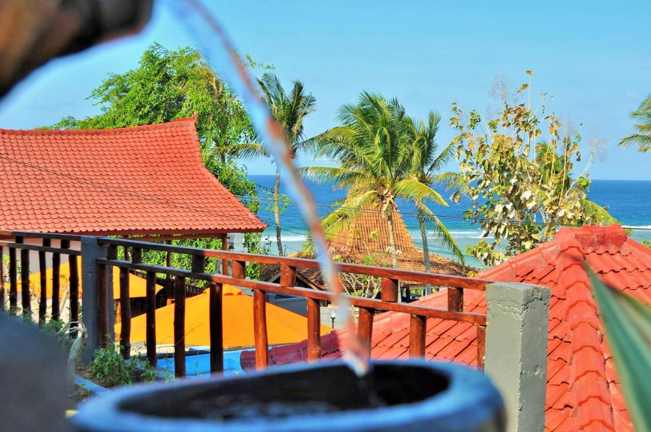Surya Chandra Beach Bungalow Batununggul Buitenkant foto