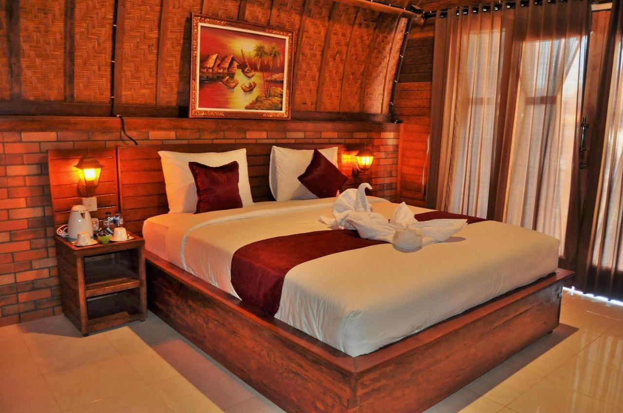 Surya Chandra Beach Bungalow Batununggul Buitenkant foto